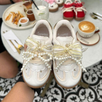 Tenis con perlas