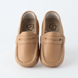 Mocasín de Niño Color Arena con Antifaz