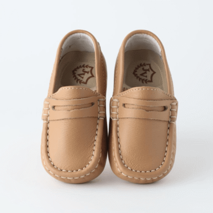 Mocasín de Niño Color Arena con Antifaz