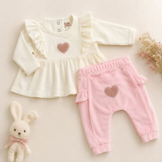 Conjunto Corazón Rosa & Marfil
